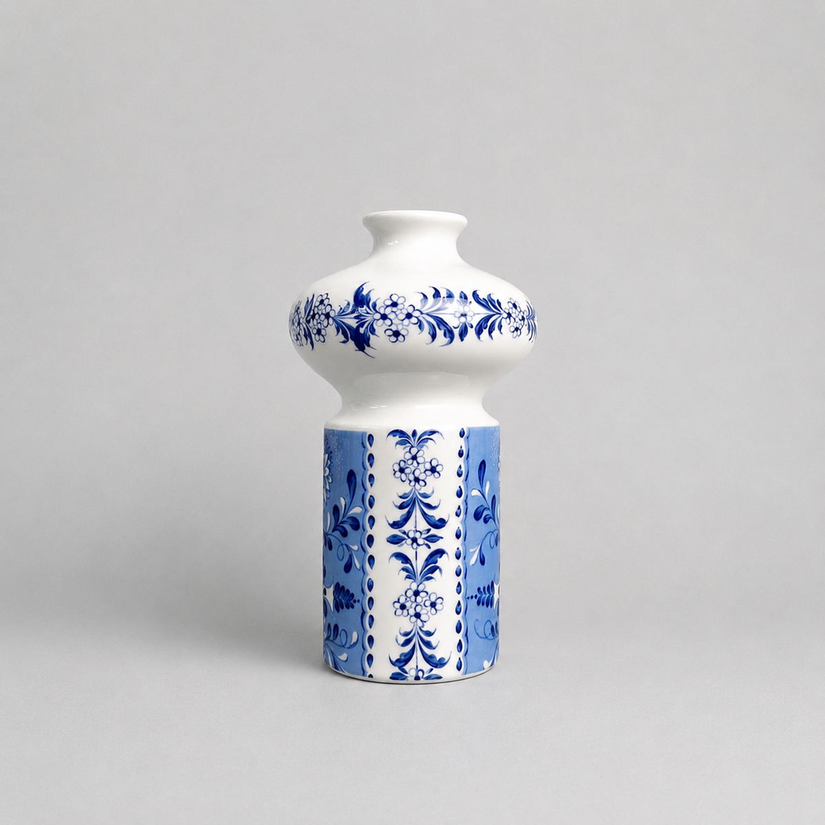Vintage Unterweissbach Porcelain Vase